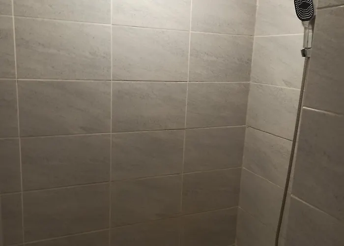 Old House アパート